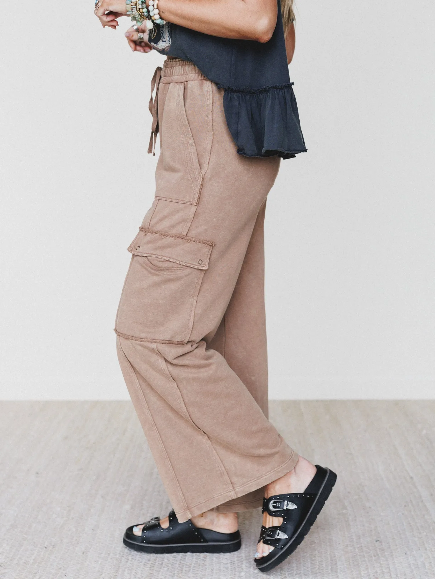 It's a Match Wide Leg Pants - Mocha Mousse sold by Three Bird Nest product image thumbnail 2