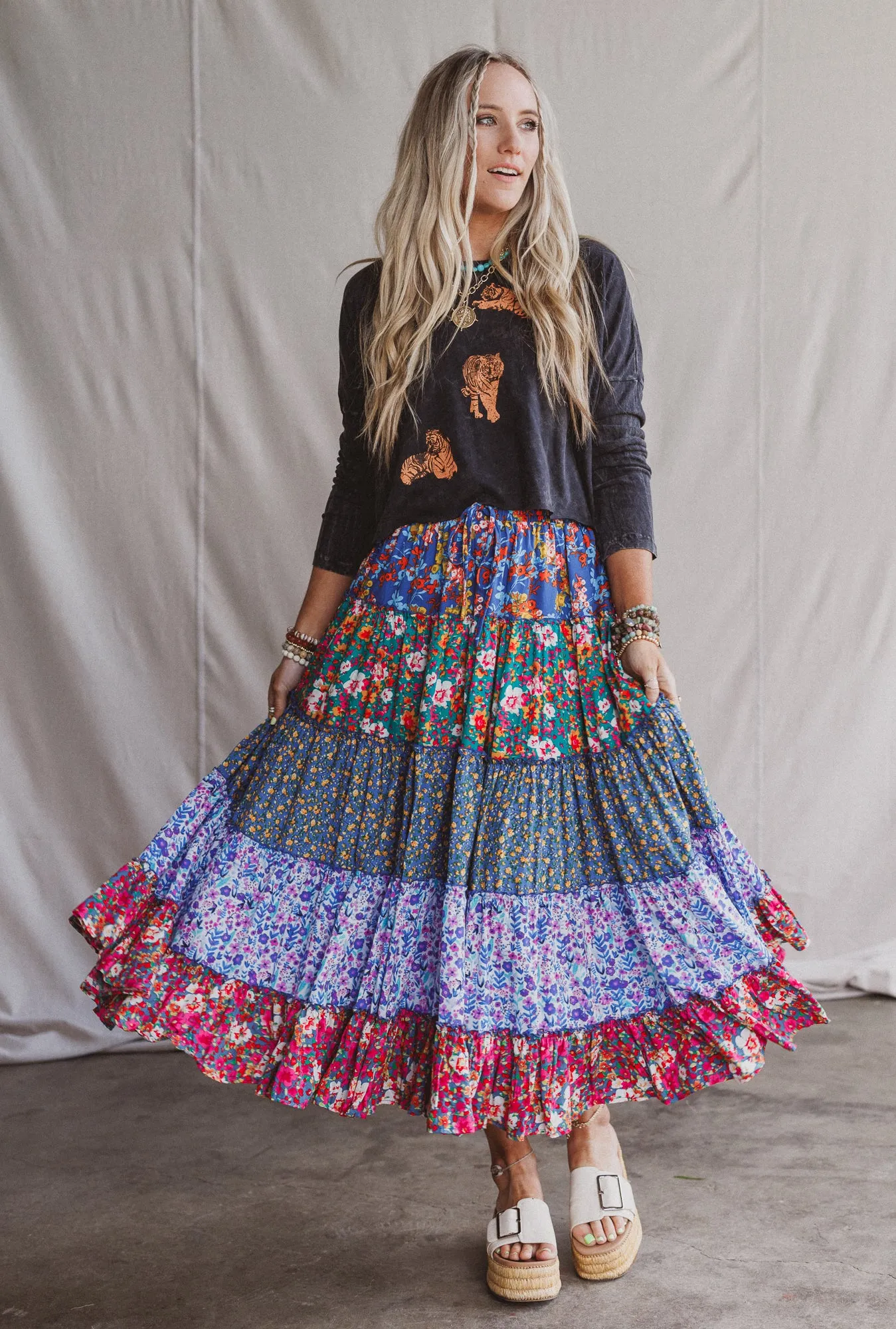 Tigers In Motion Graphic Top - Charcoal sold by Three Bird Nest product image thumbnail 5