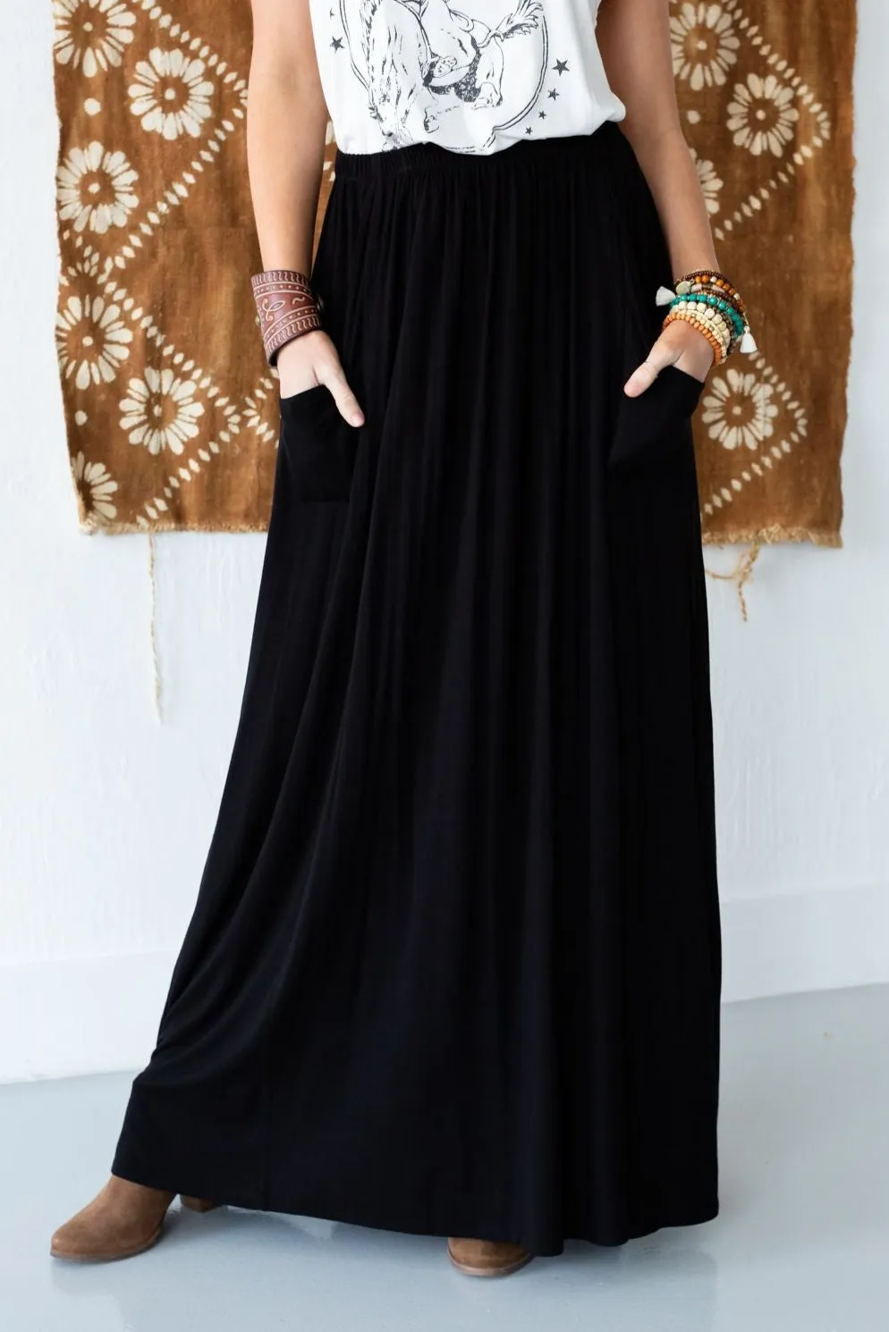 The Perfect Pocketed Maxi Skirt - Black - Pre Order sold by Three Bird Nest product image thumbnail 3