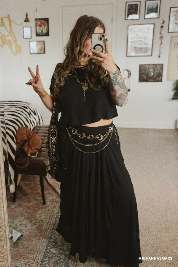 The Perfect Pocketed Maxi Skirt - Black - Pre Order sold by Three Bird Nest product image thumbnail 2