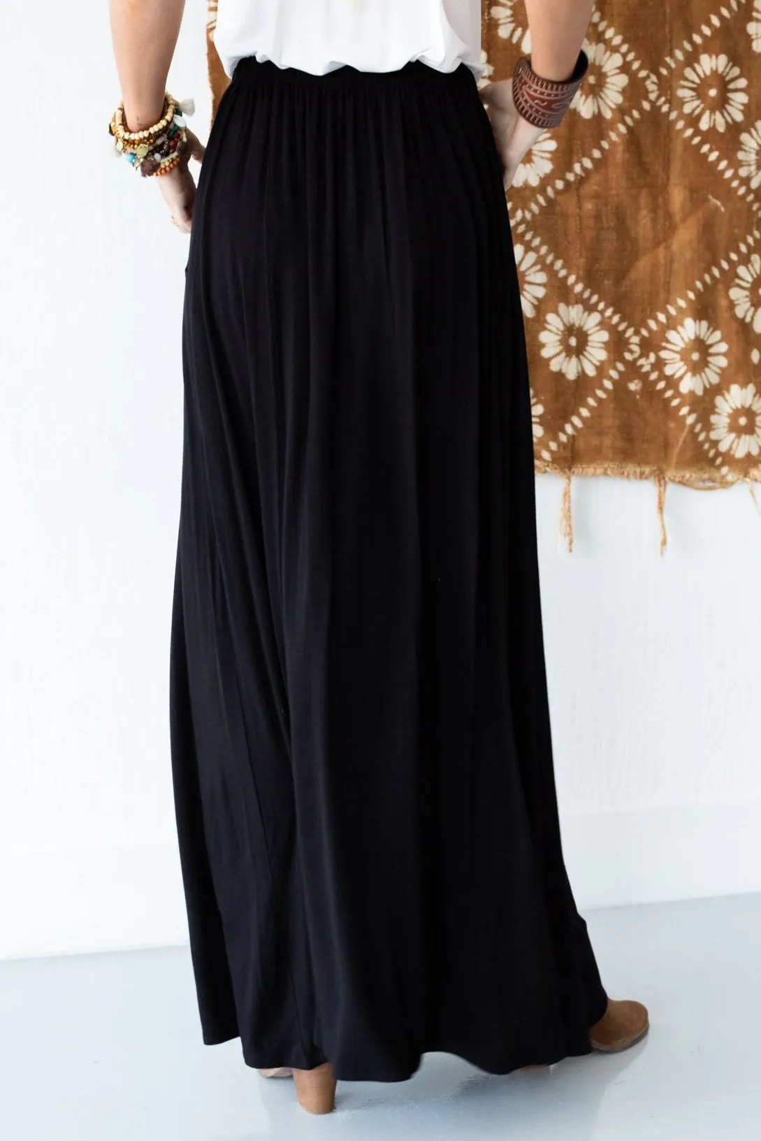 The Perfect Pocketed Maxi Skirt - Black - Pre Order sold by Three Bird Nest product image thumbnail 4
