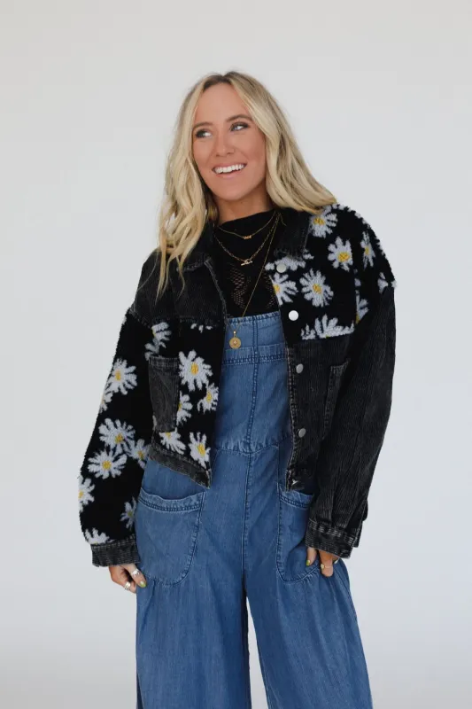 Just Dreaming Daisy Jacket - Black made by En Creme