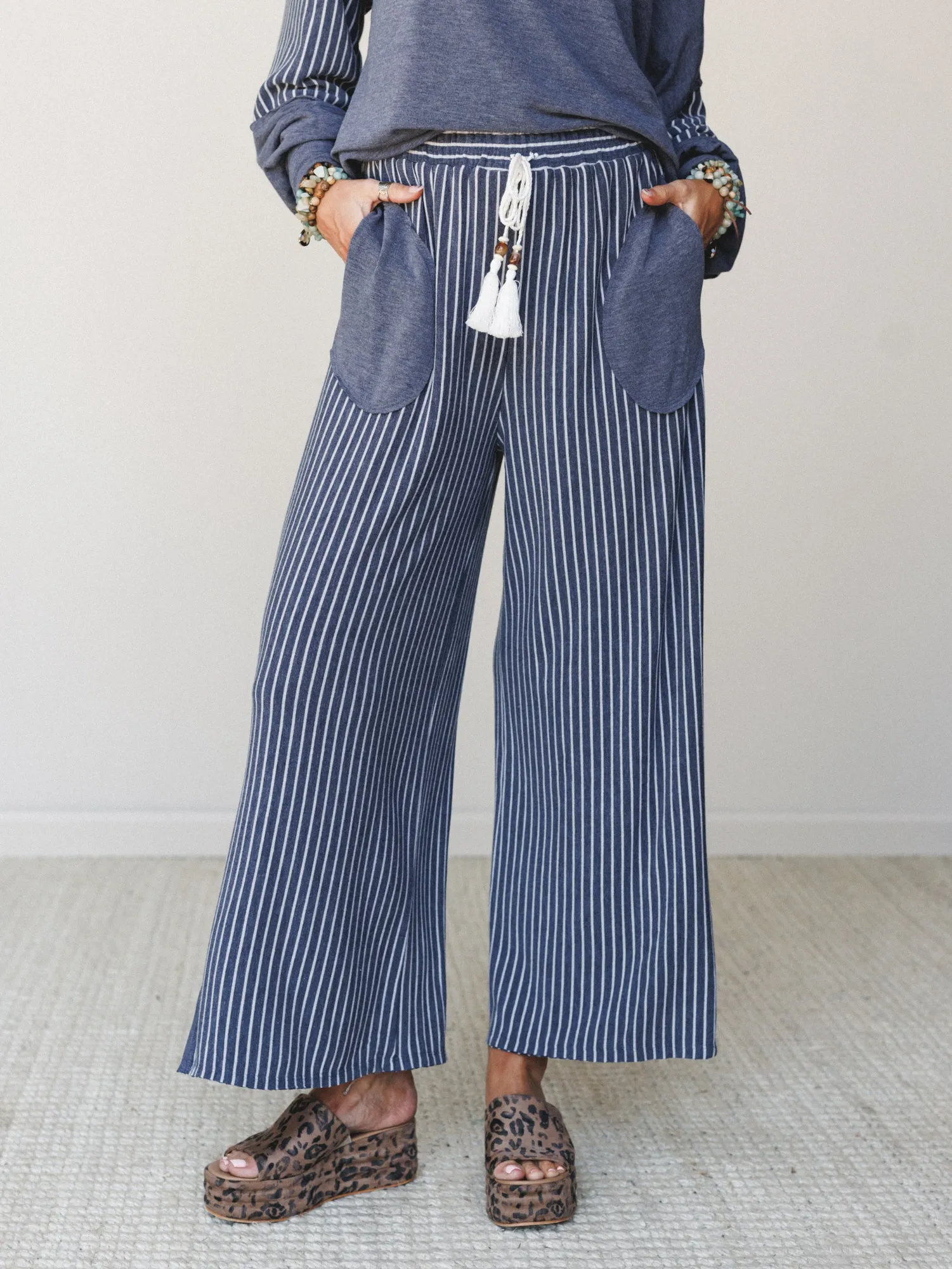 The Nest Easy Days Contrast Set - Navy sold by Three Bird Nest product image thumbnail 5