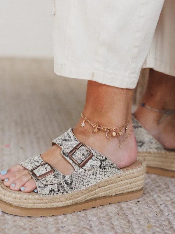 Moonlit Anklet - Gold - Pre Order made by Three Bird Nest