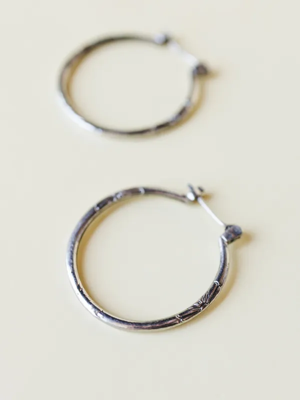 Flower Hoops - Silver made by ZAD