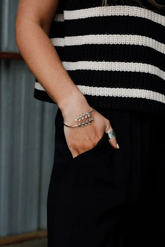 Asteria Leaf Cuff - Silver - Pre Order made by Three Bird Nest