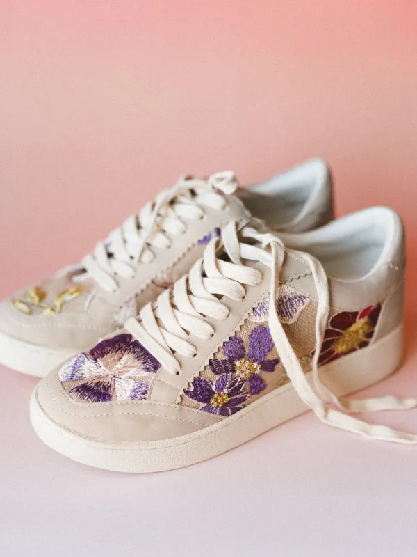 Tammi Sneaker - Light Grey Floral made by Oasis Society