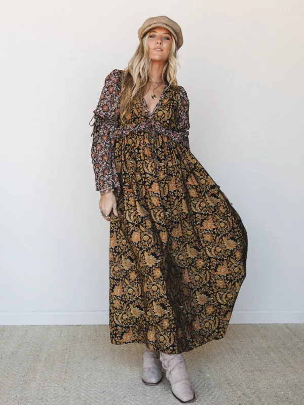 Leaves of Autumn Dress - Black made by Promesa