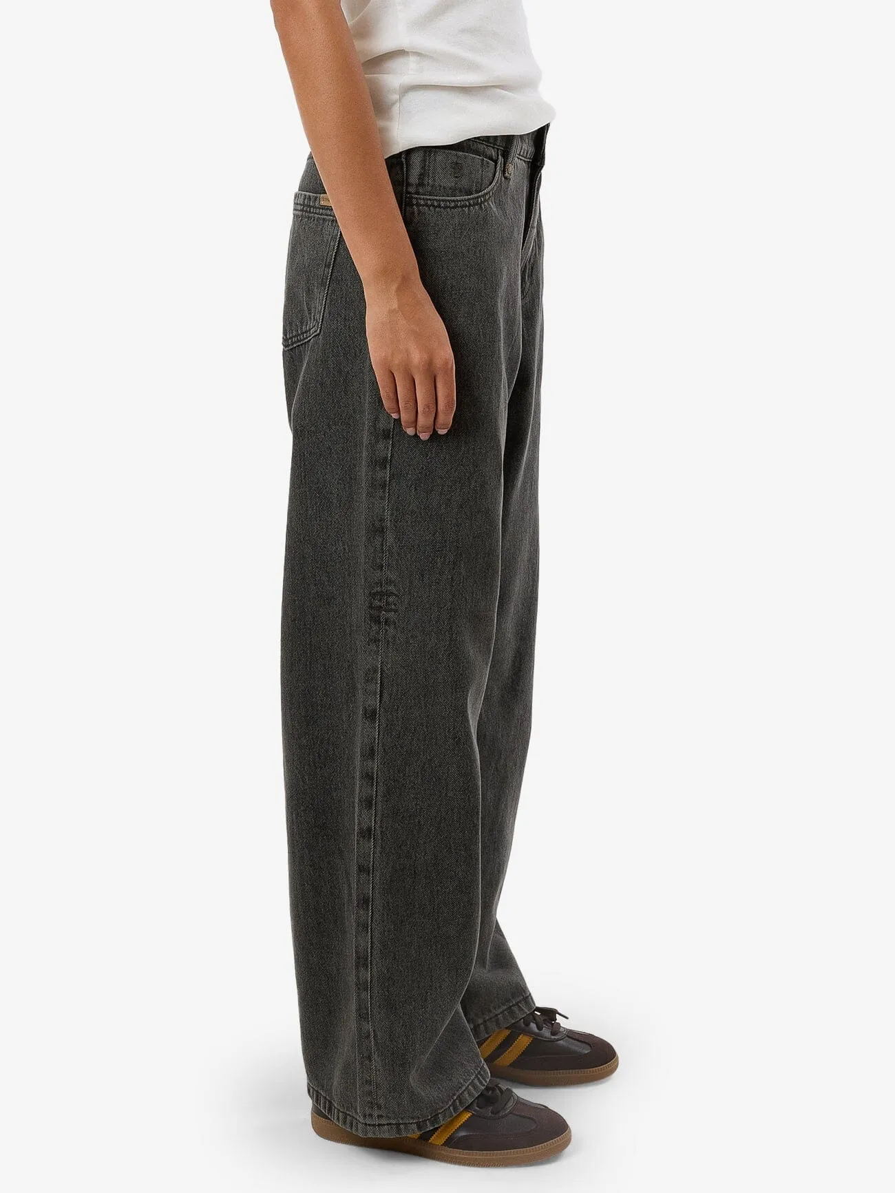 Billie Low Jean - Light Canteen-Black sold by Thrills product image thumbnail 4