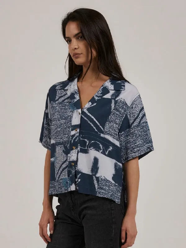 Alchemy Bowling Shirt - New Teal sold by Thrills