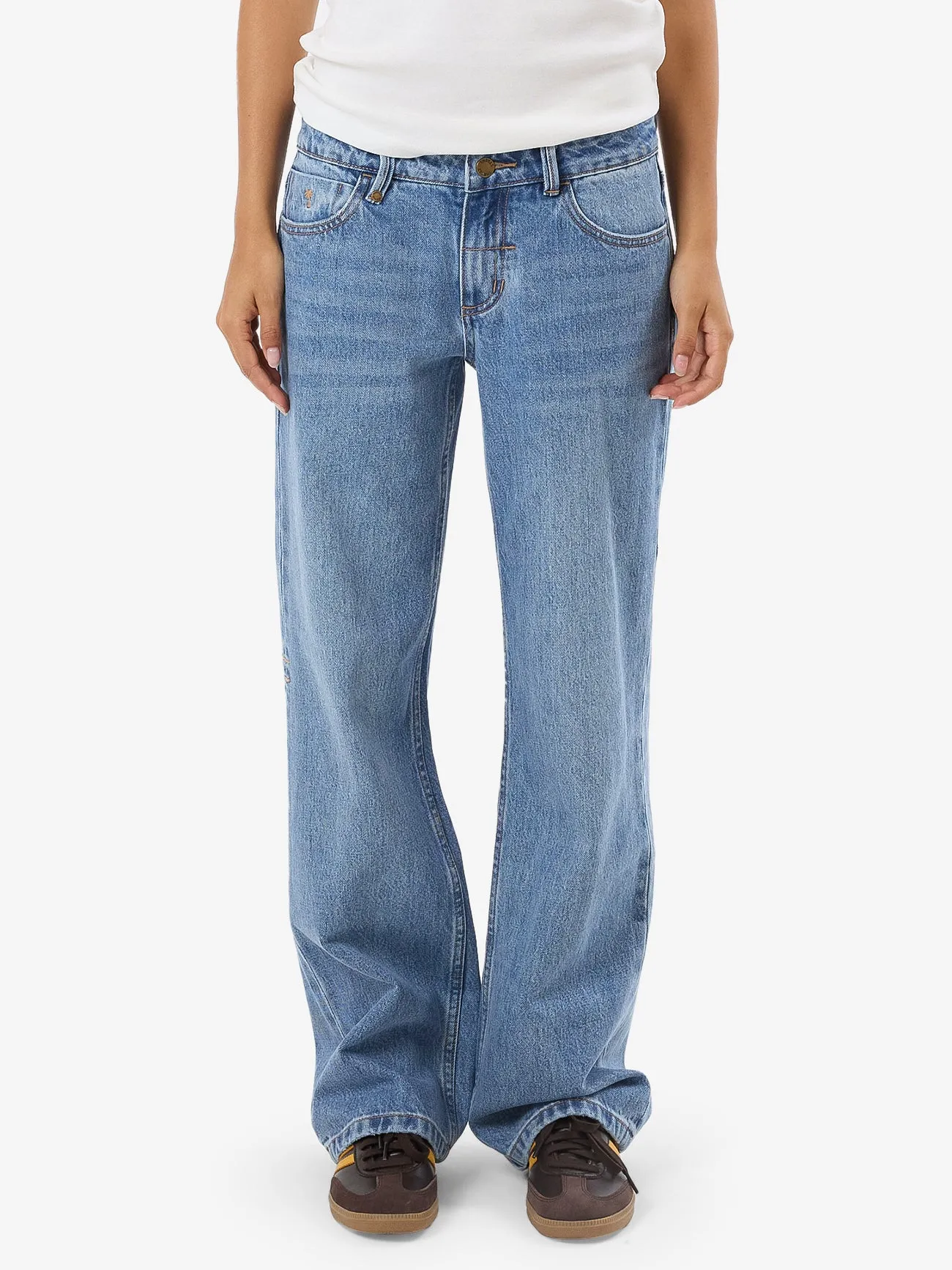 Saskia Low Rise Straight Jean - Dark Dust Blue sold by Thrills product image thumbnail 3