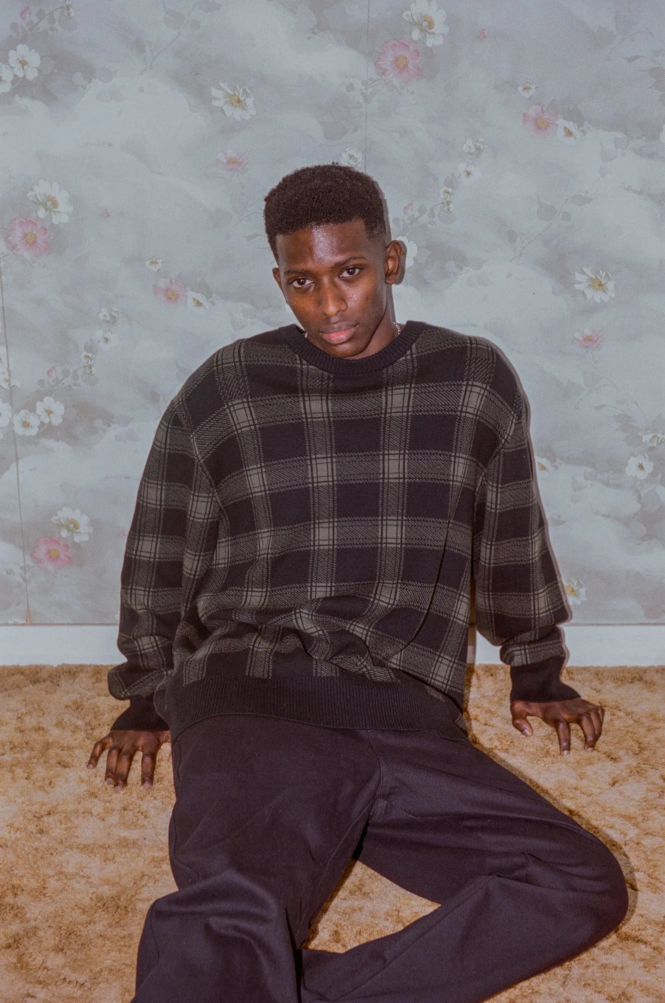 Now Then Crew Knit - Oil Green sold by Thrills product image thumbnail 4