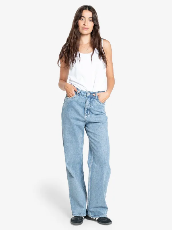 Cherry High Rise Stretch Jean - Vintage Timeworn Blue sold by Thrills