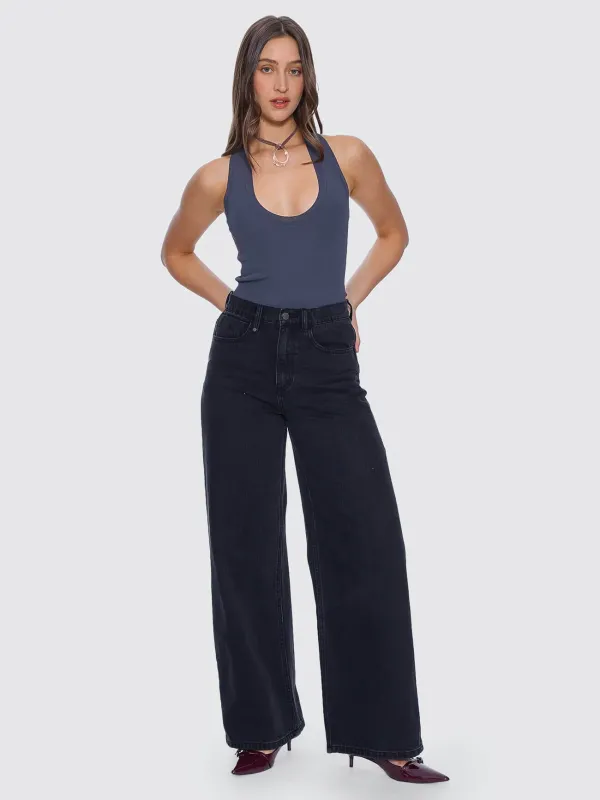 Hunter High Rise Wide Jean - Aged Black sold by Thrills