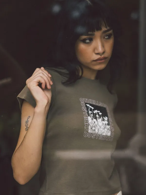 Clique Mini Tee - Desert made by Thrills