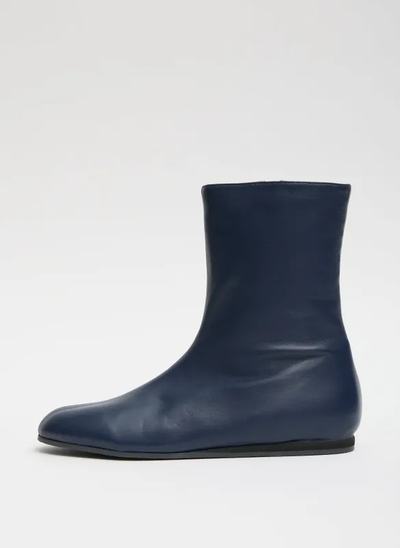 Andre Boot sold by Tibi
