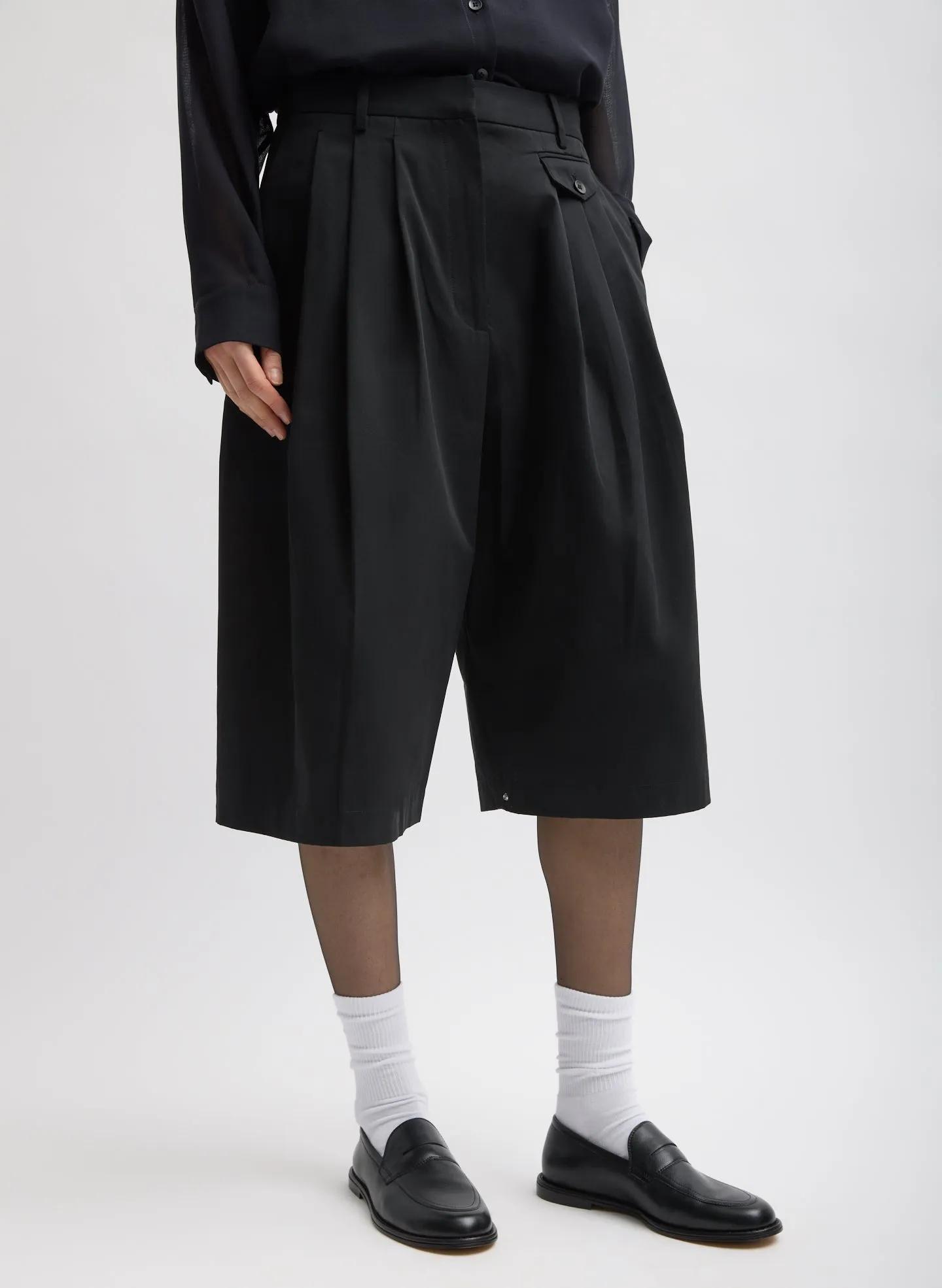 Bio Twill Triple Pleat Short sold by Tibi product image thumbnail 5