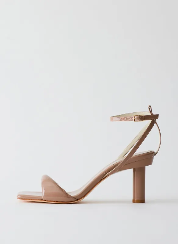 Daniel Sandal made by Tibi
