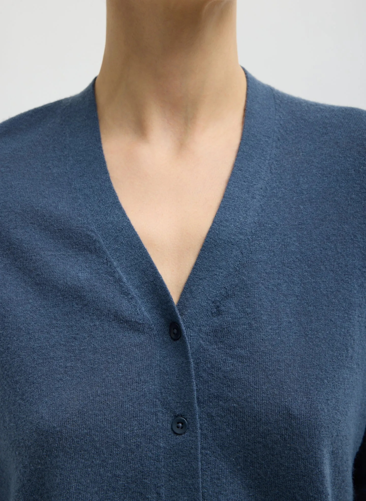 Skinlike Mercerized Wool V-Neck Shrunken Cardigan sold by Tibi product image thumbnail 4