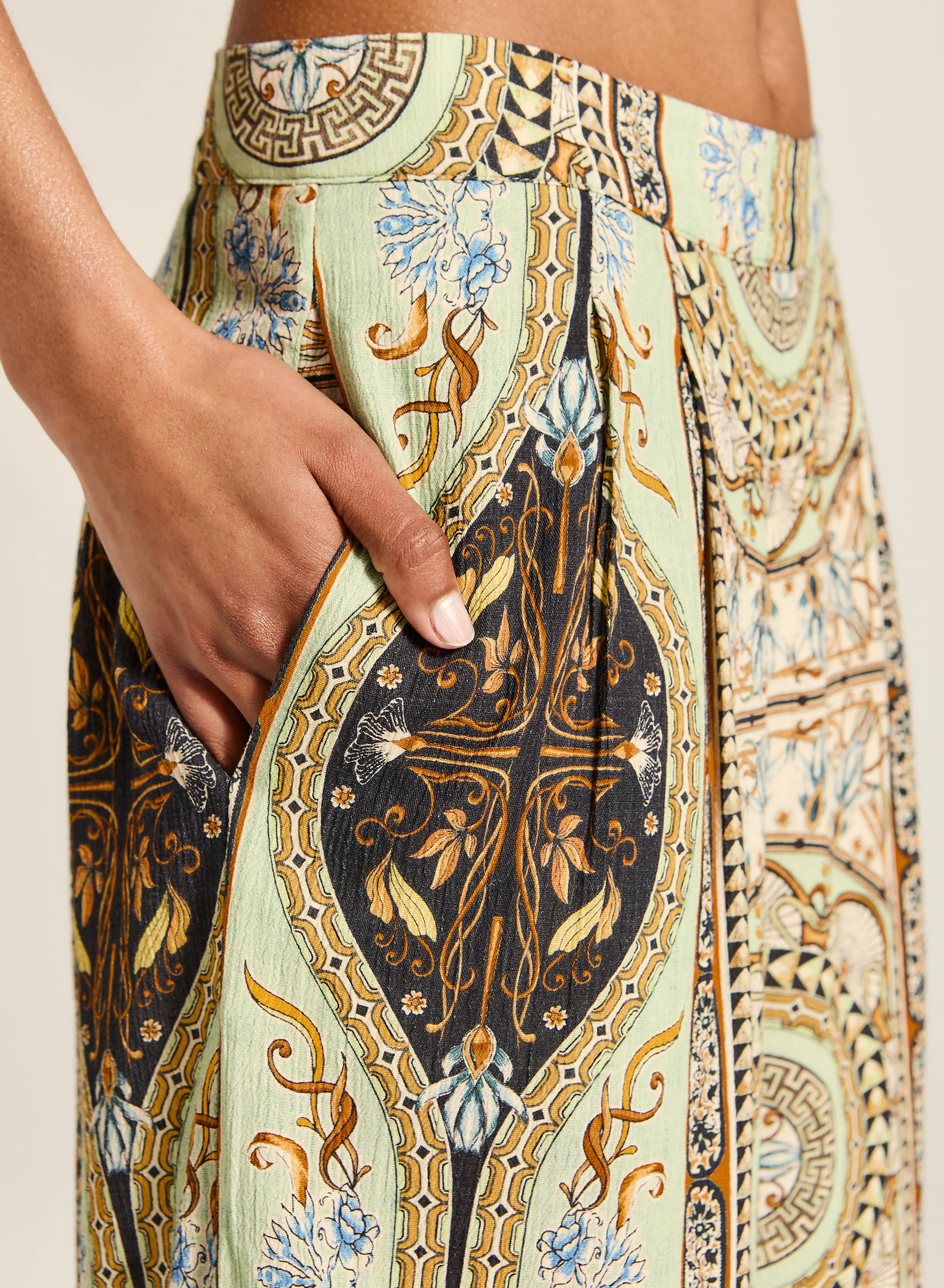 Marin Sonia Pant sold by Tigerlily product image thumbnail 5