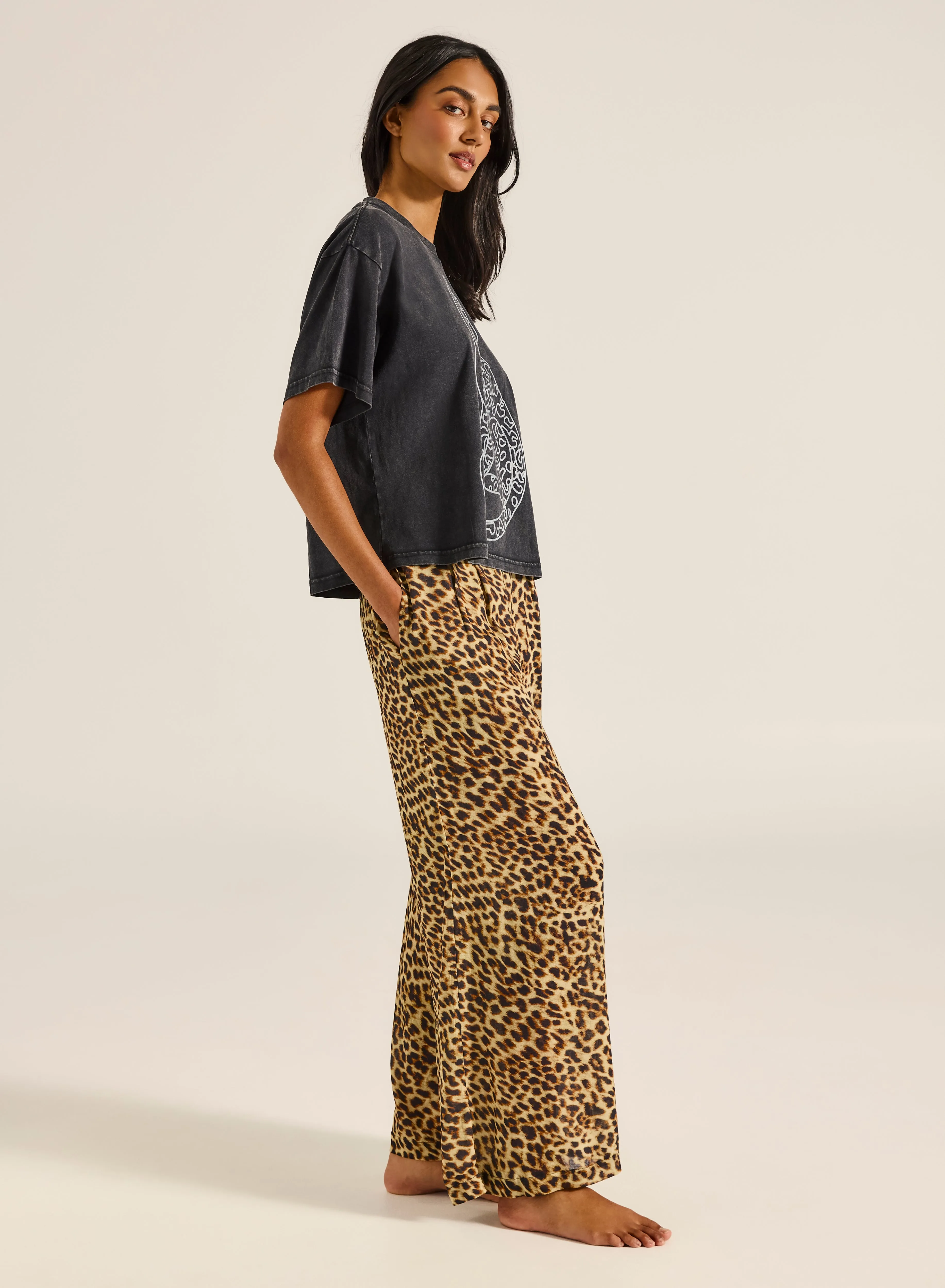 Jungle Sonia Pant sold by Tigerlily product image thumbnail 3