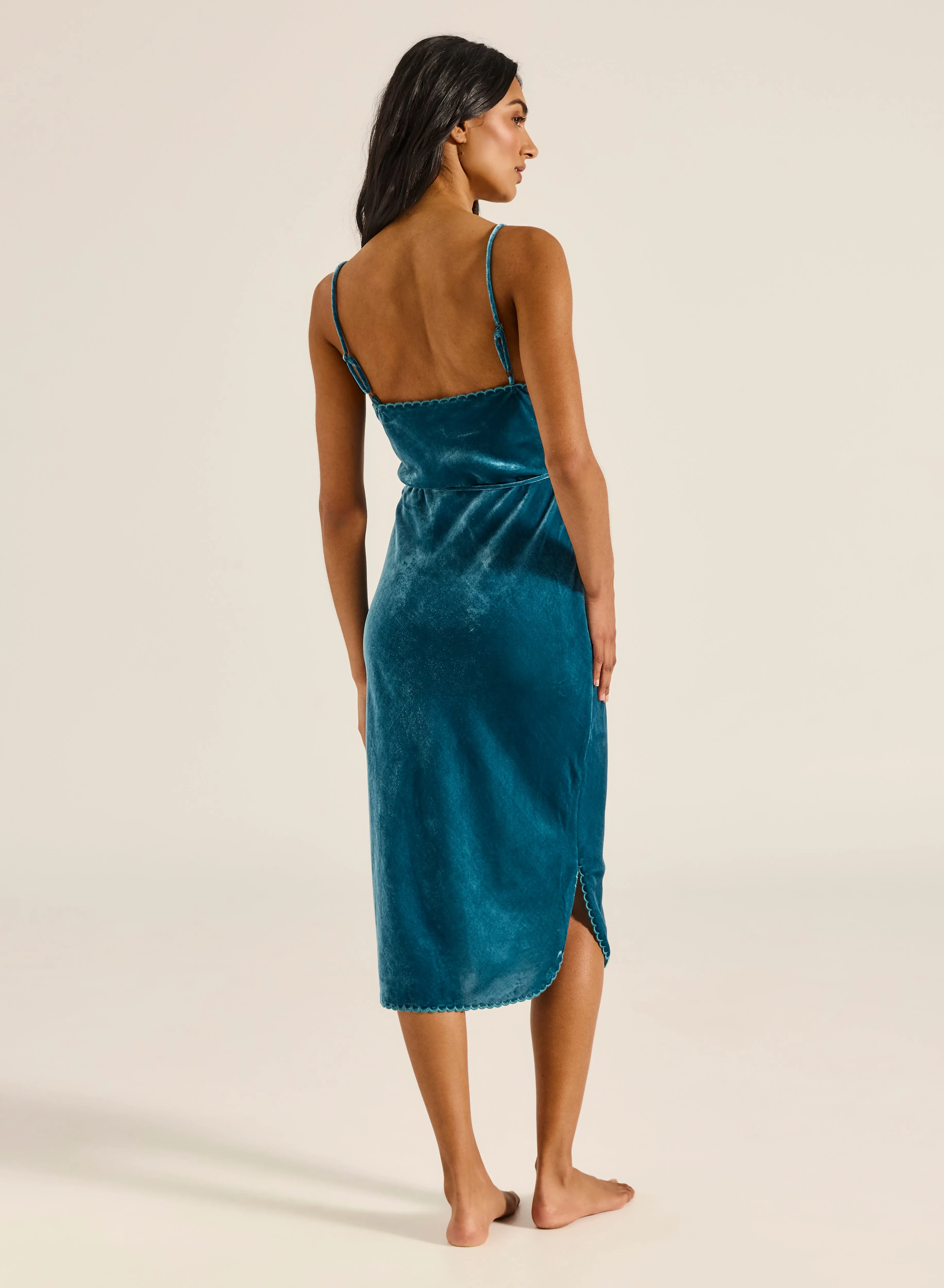 Jungle Estella Velvet Midi Dress sold by Tigerlily product image thumbnail 2