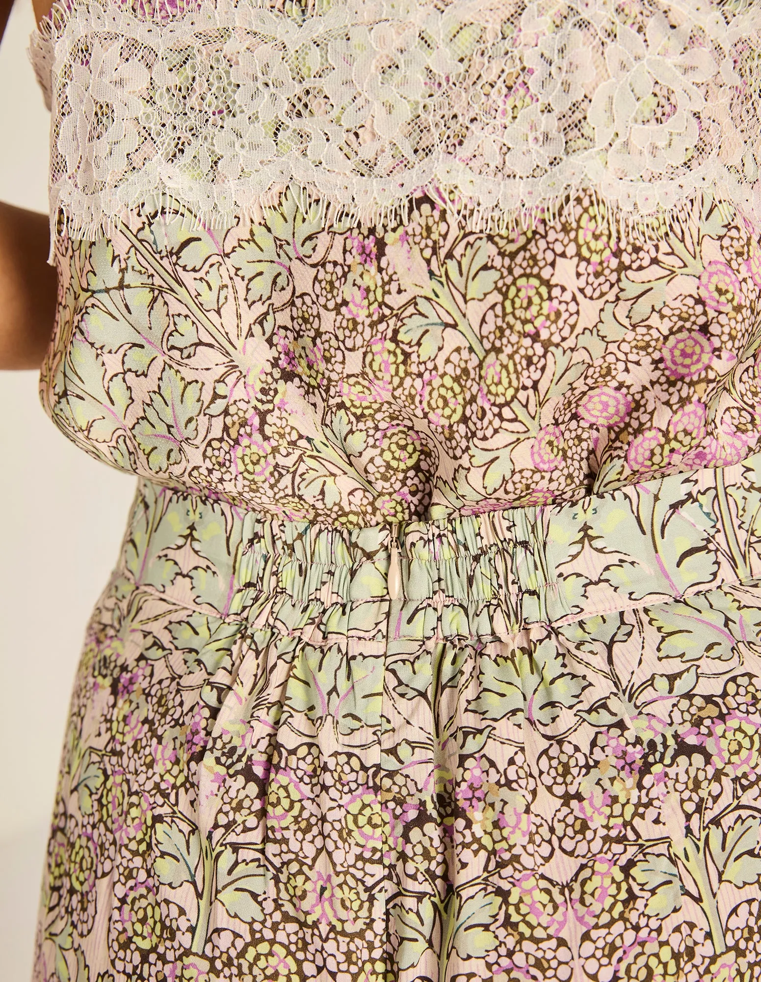 Floriana Sonia Pant sold by Tigerlily product image thumbnail 4