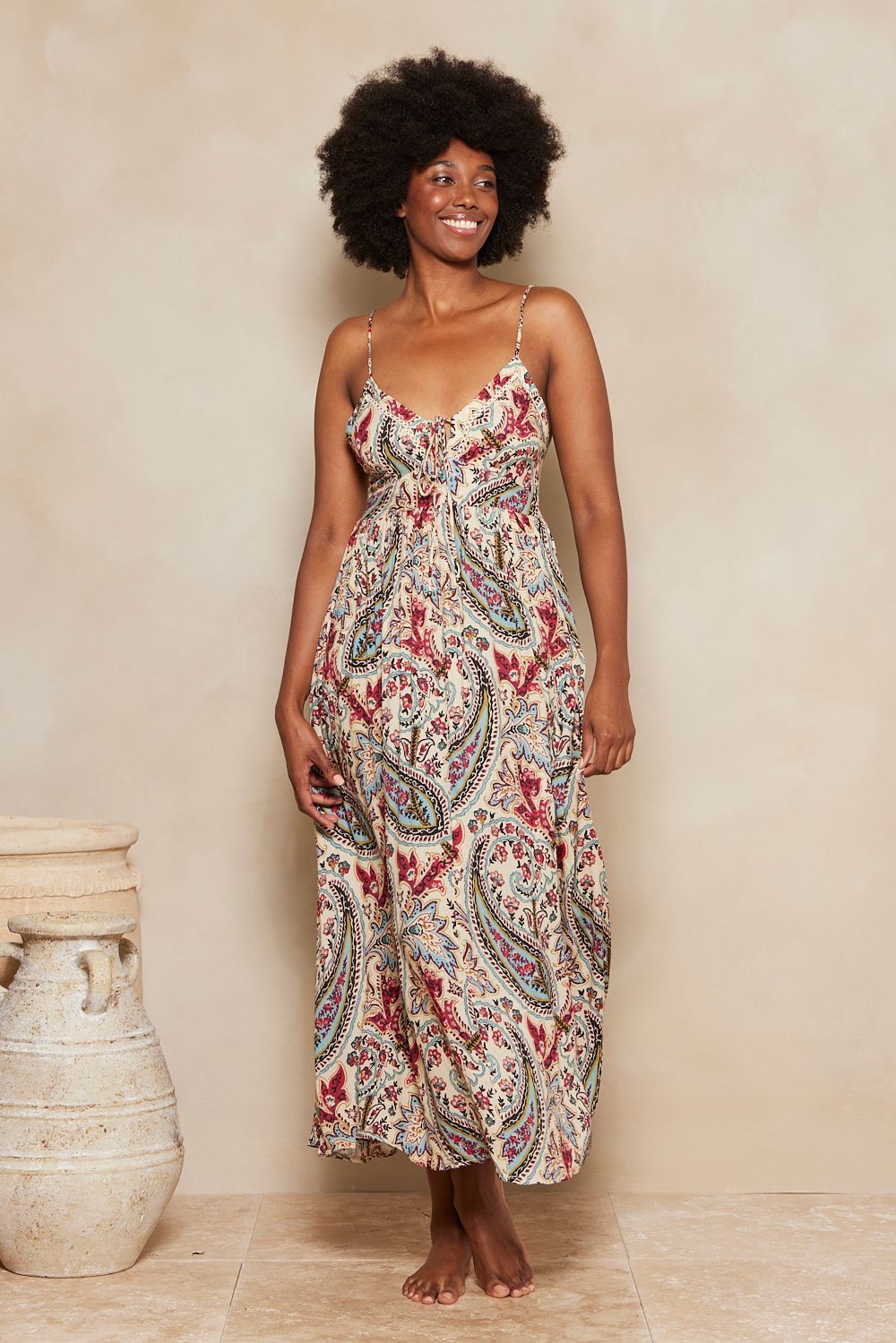 Isadora Teja Maxi Dress - Ocean Sunset Paisley sold by Tigerlily product image thumbnail 4