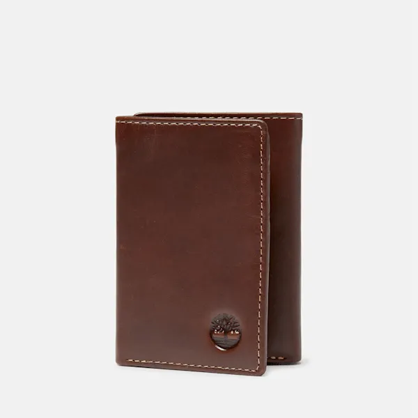 Timberland Men's Waxy Pull Up Trifold in Brown sold by Timberland