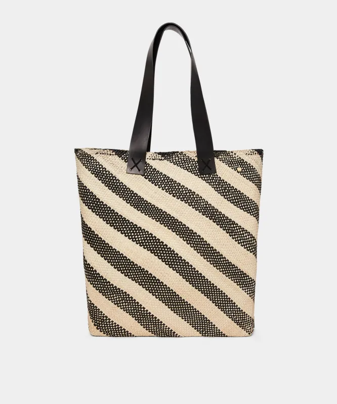 Guanábana Iraca Beach Tote sold by Todd Snyder