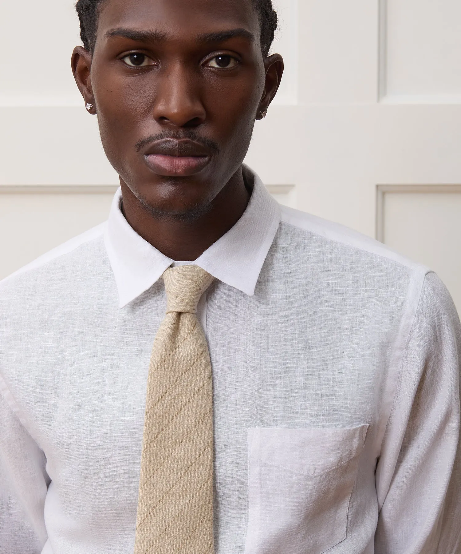 Slim Sea Soft Irish Linen Point Collar Shirt sold by Todd Snyder product image thumbnail 4