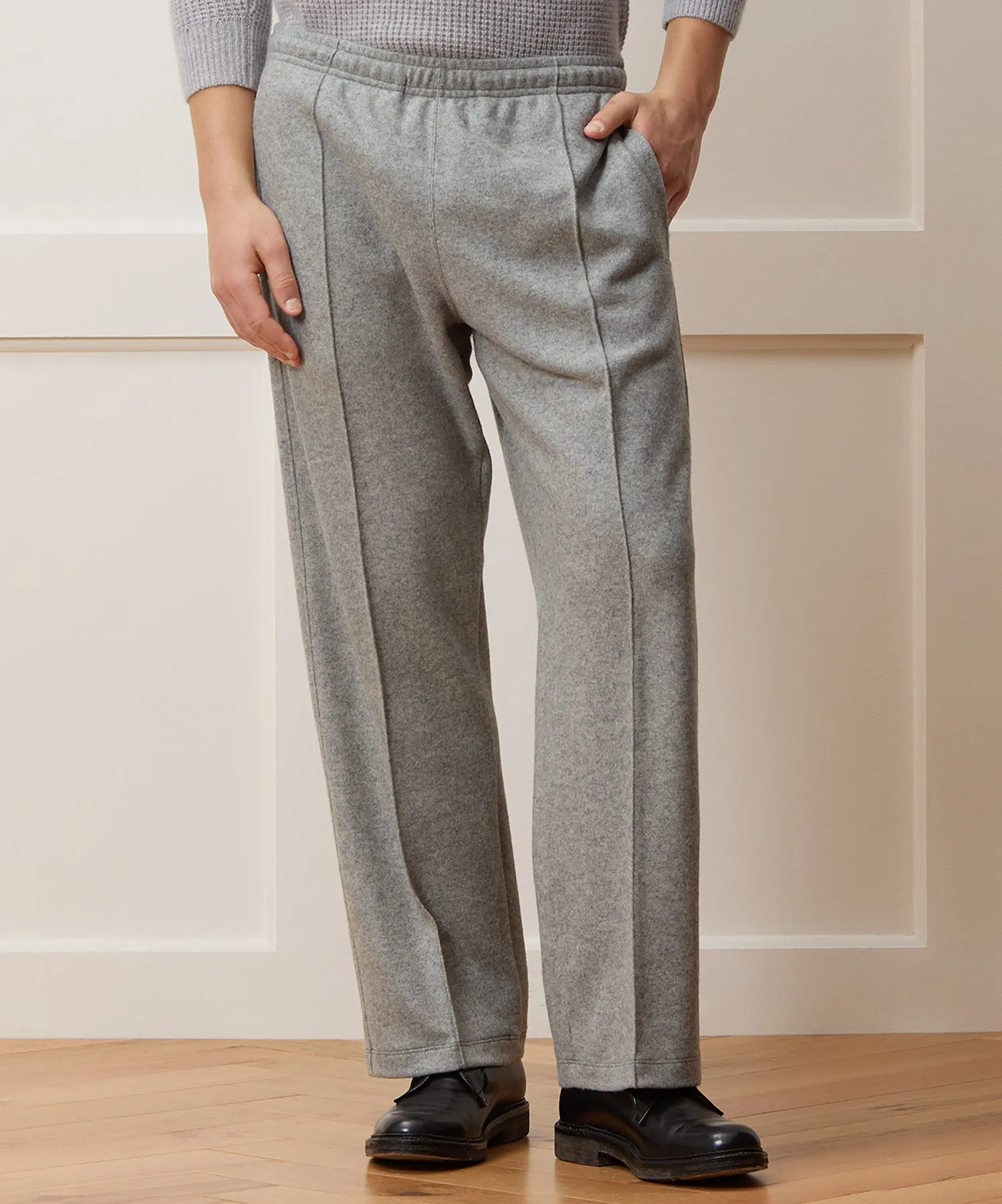 Relaxed Camel-Cashmere Lounge Pant sold by Todd Snyder product image thumbnail 3