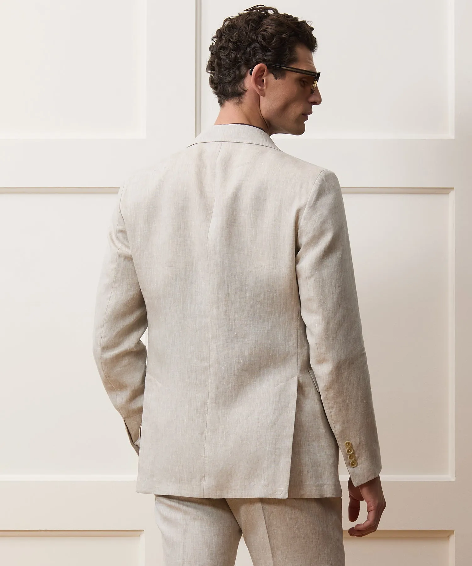 Italian Linen Sutton Suit sold by Todd Snyder product image thumbnail 4