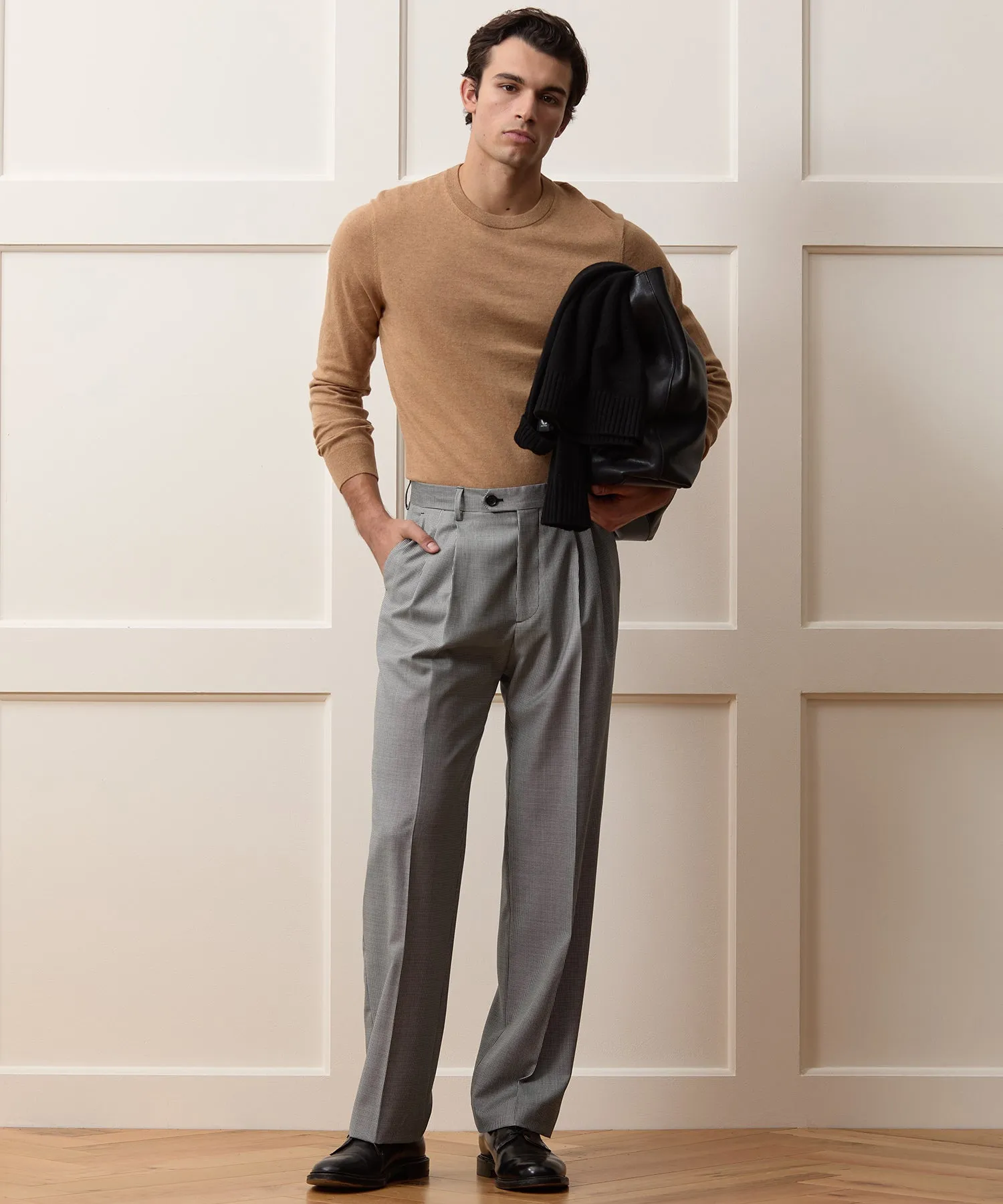 Italian Wool Houndstooth Wythe Trouser sold by Todd Snyder product image thumbnail 3