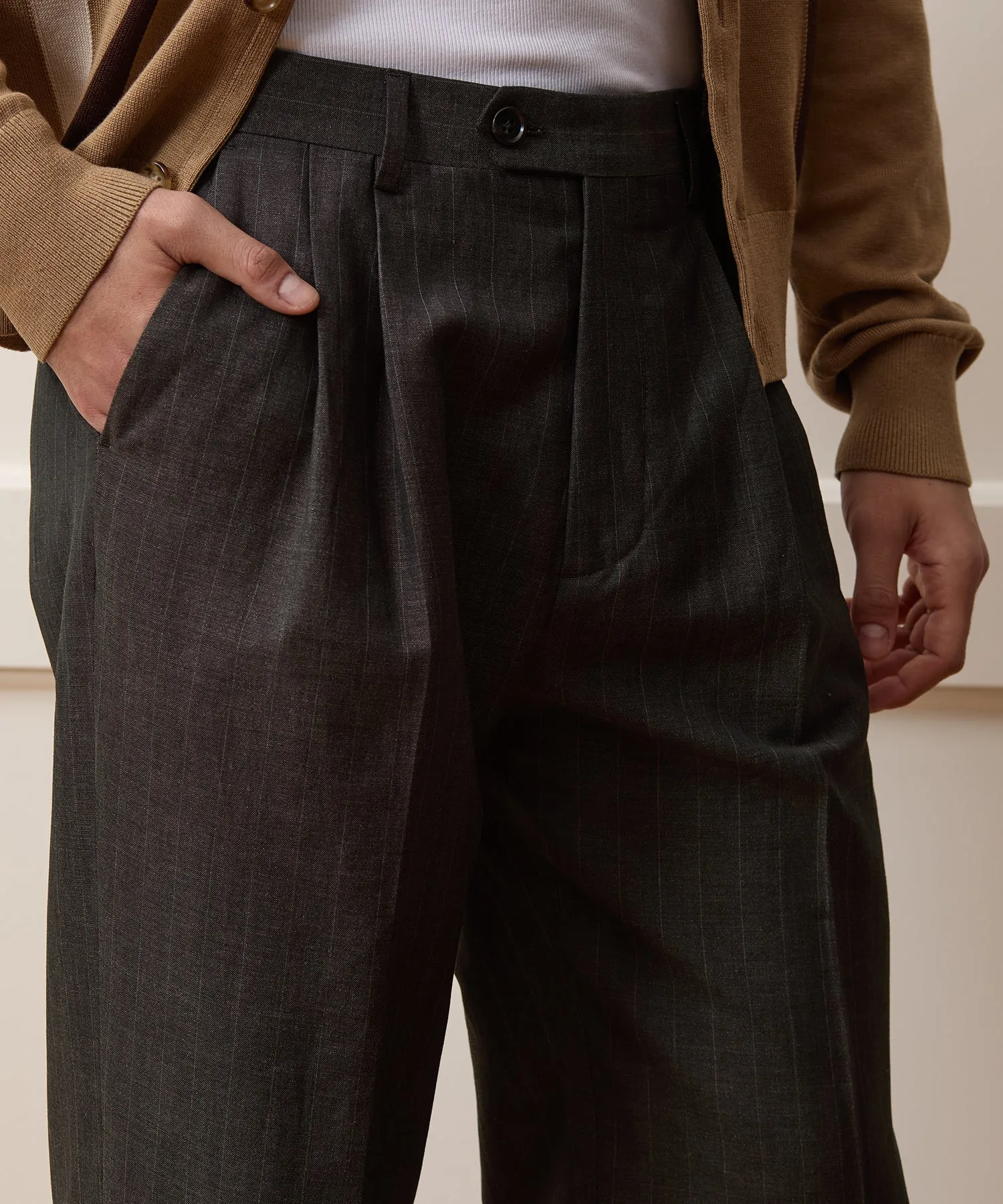 Italian Wool-Linen Pinstripe Wythe Trouser sold by Todd Snyder product image thumbnail 4
