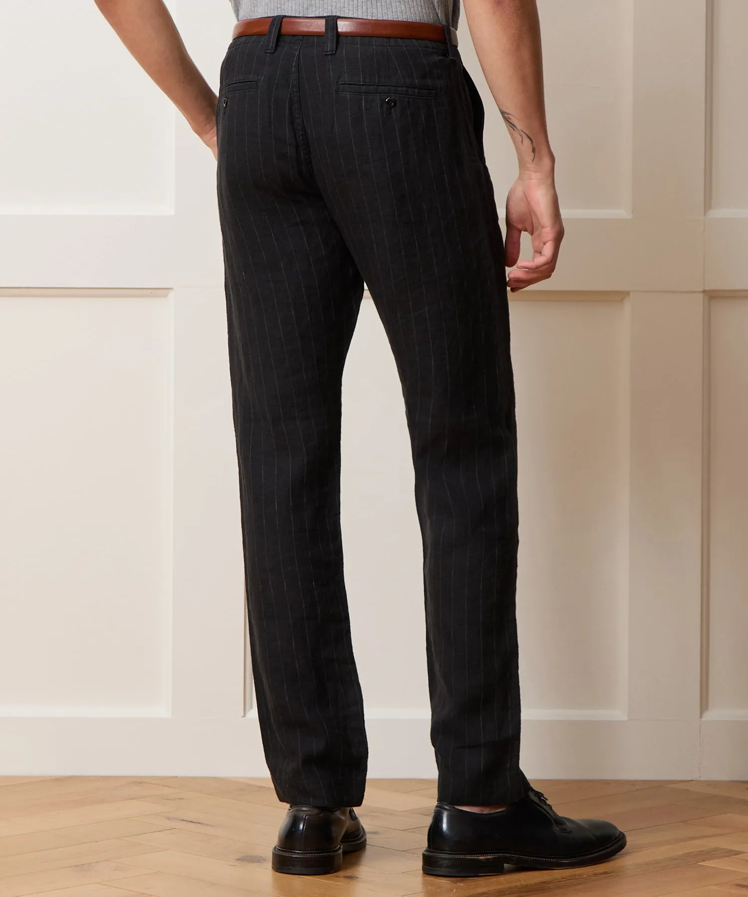 Straight Fit Linen Favorite Pant sold by Todd Snyder product image thumbnail 5