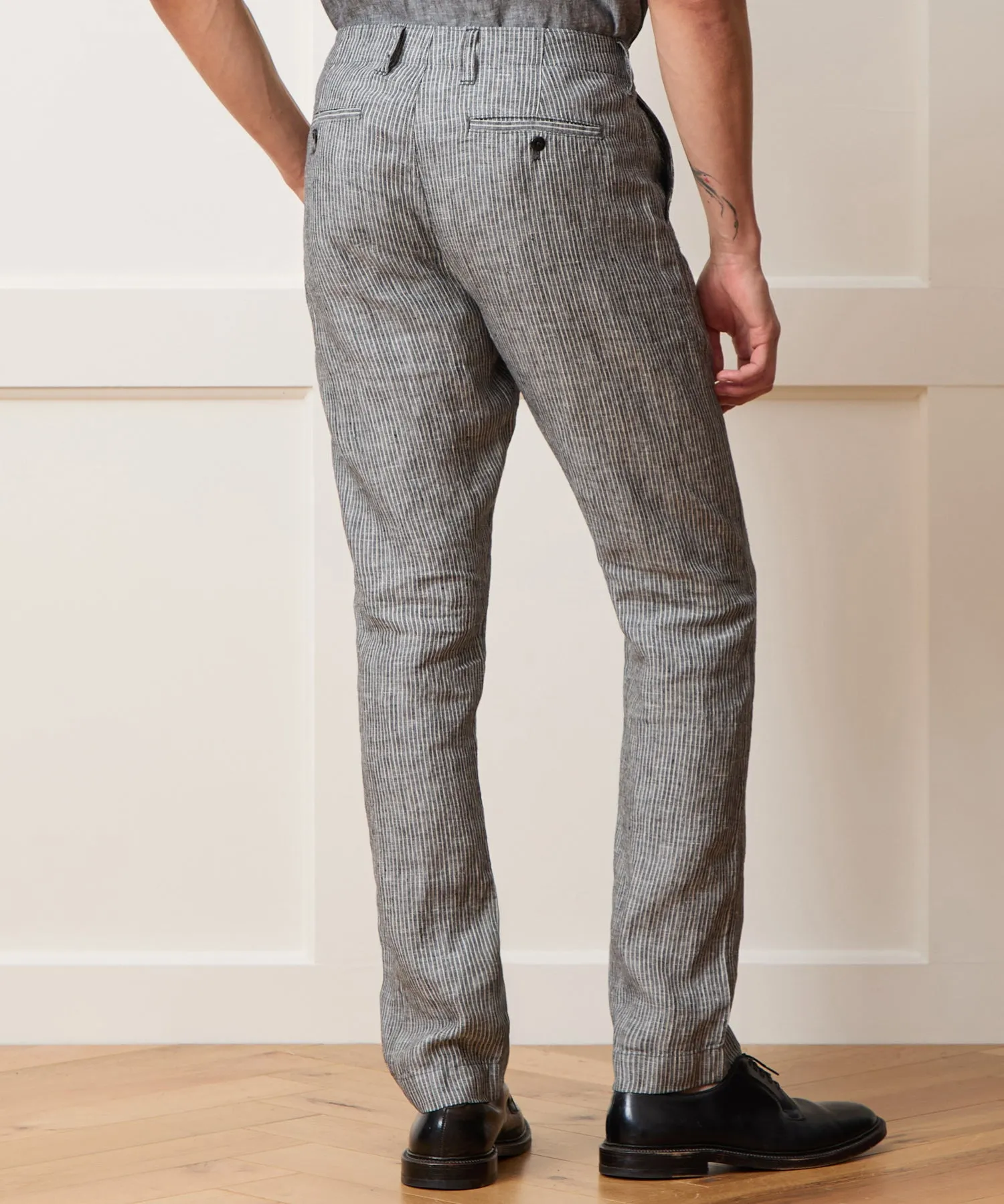 Straight Fit Linen Favorite Pant sold by Todd Snyder product image thumbnail 5