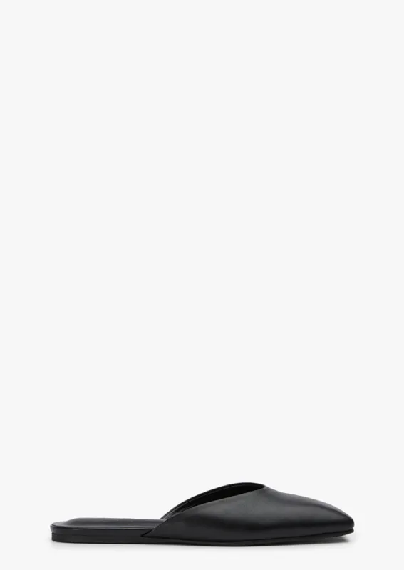 Harry Black Nappa sold by Tony Bianco