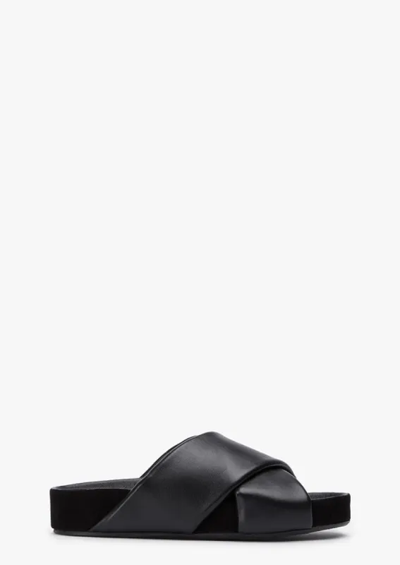 Nevada Black sold by Tony Bianco