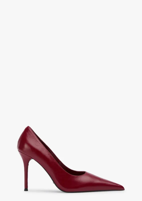 Imogen Berry Venice sold by Tony Bianco