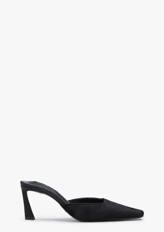 Jasmin Black Pony sold by Tony Bianco