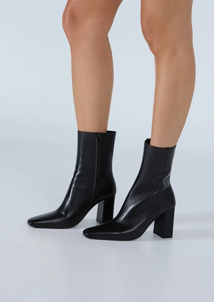 Irina Black Como sold by Tony Bianco product image thumbnail 2