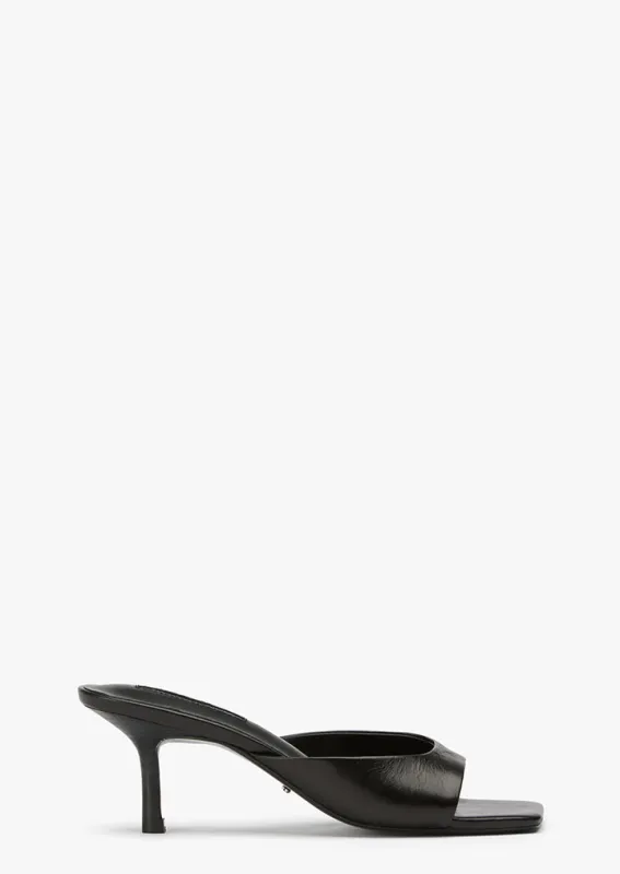 Robbie Black Vintage sold by Tony Bianco