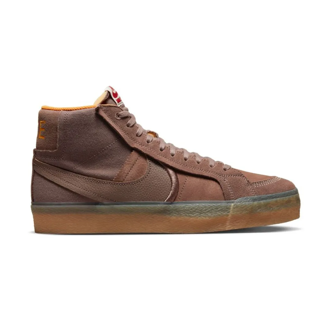 NIKE SB ZOOM BLAZER MID PREMIUM PLUS sold by Top of the World