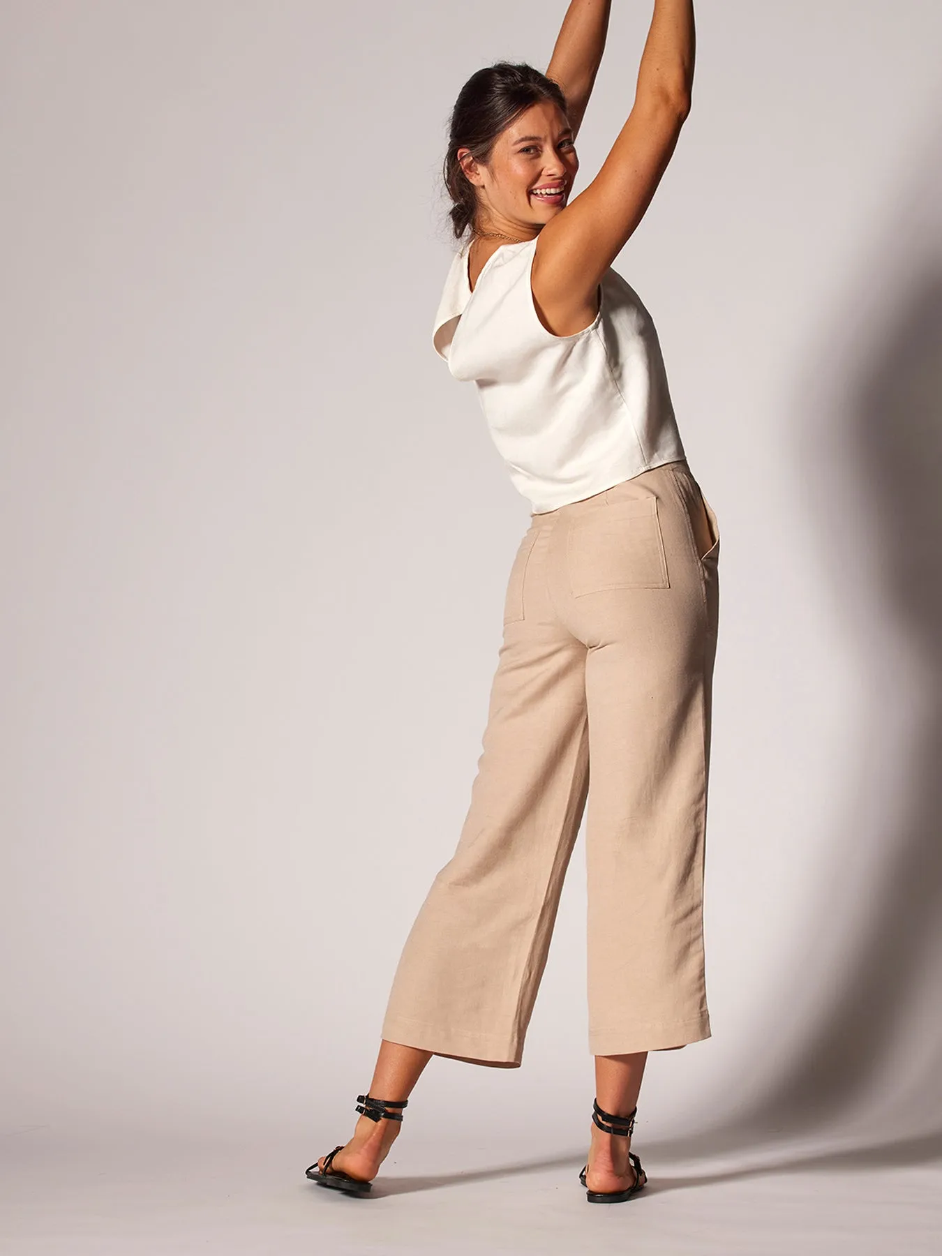 Sunshine Linen Persephone Pant sold by Tori Richard product image thumbnail 3