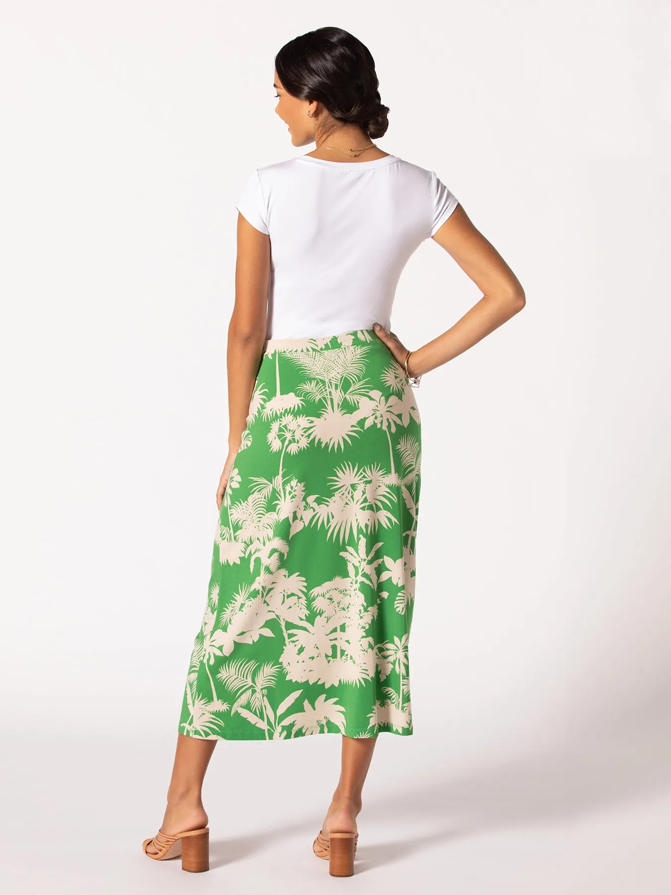 Botanical Garden Ashlyn Skirt - Tradewind Technology™ sold by Tori Richard product image thumbnail 4