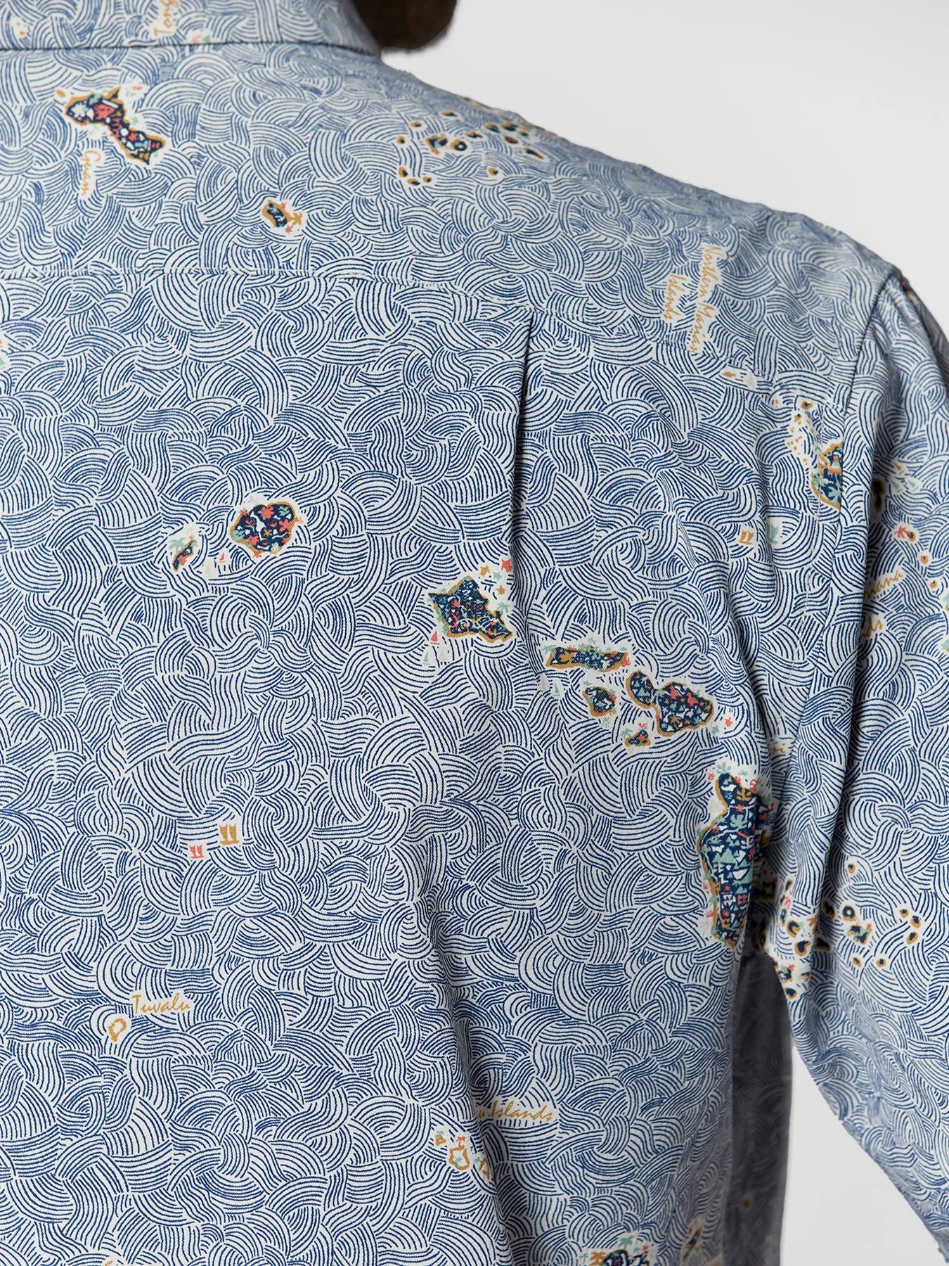 Archipelacools - Tradewind Technology™ sold by Tori Richard product image thumbnail 4