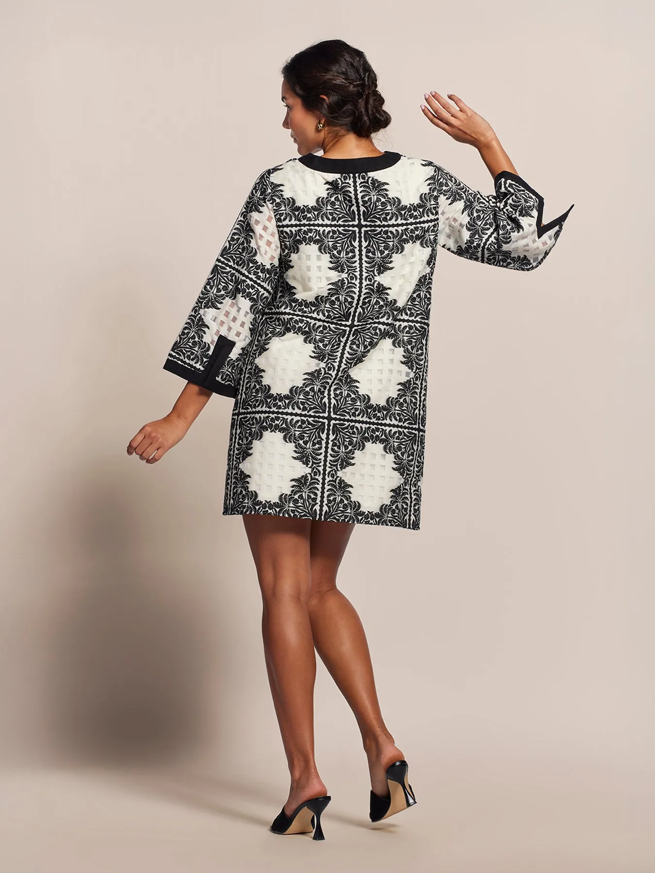 Palm Squares Xenobia Dress sold by Tori Richard product image thumbnail 3