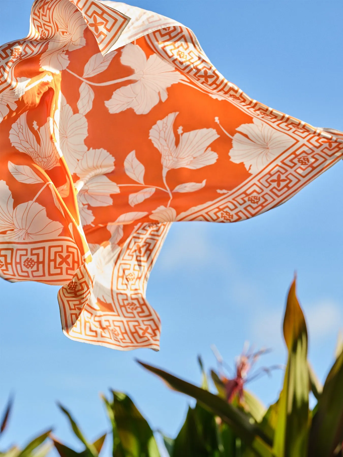 Pua Aloalo Havana Scarf sold by Tori Richard product image thumbnail 2