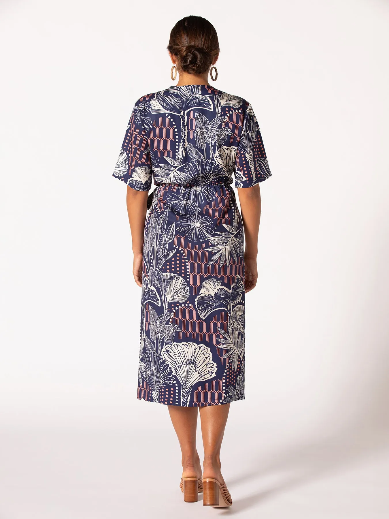 Urban Oasis Maika Dress sold by Tori Richard product image thumbnail 2